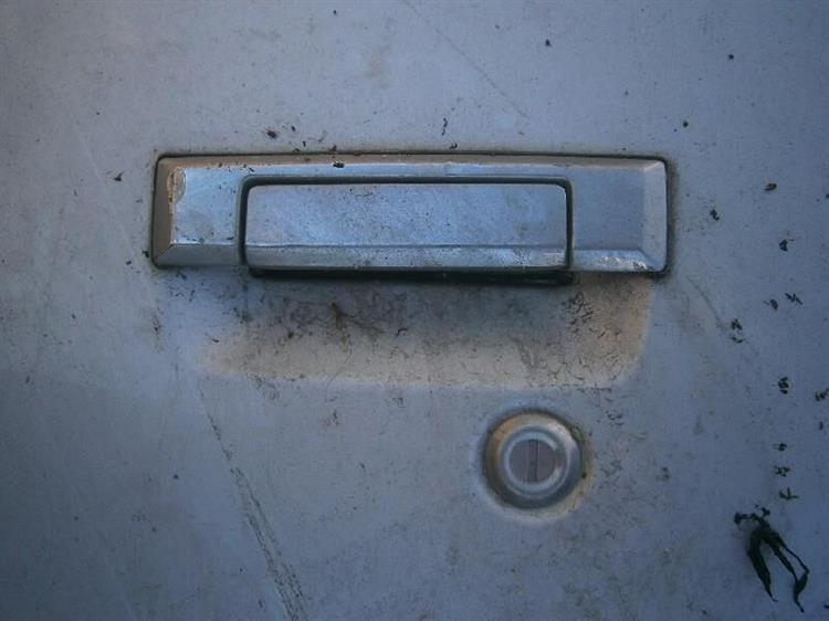 Дверь Тойота Таун Айс в Белорецке 15430