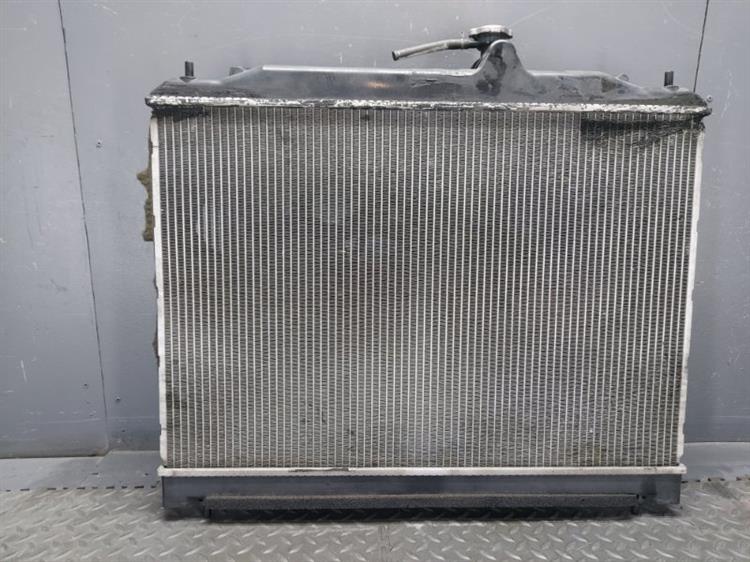Радиатор основной Ниссан Серена в Белорецке 476433