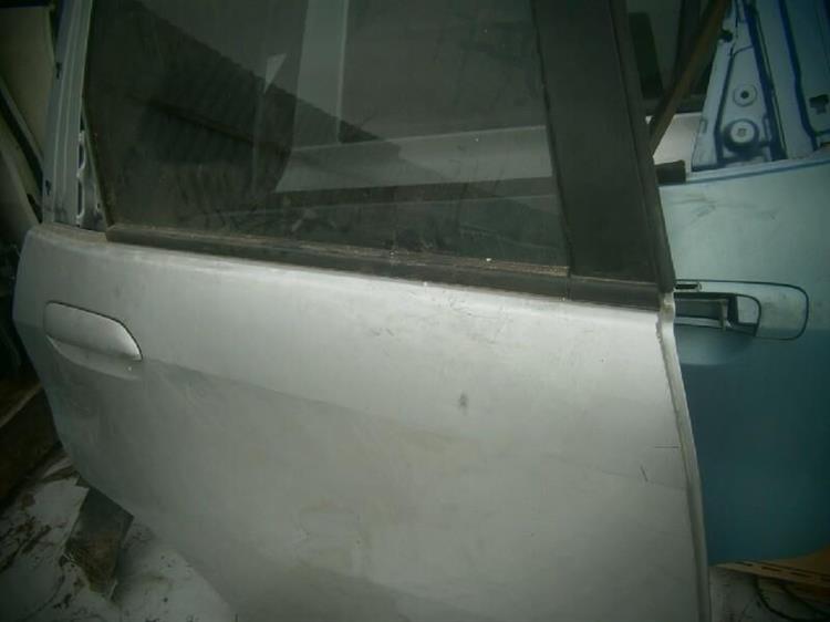 Дверь Хонда Фит в Белорецке 76335