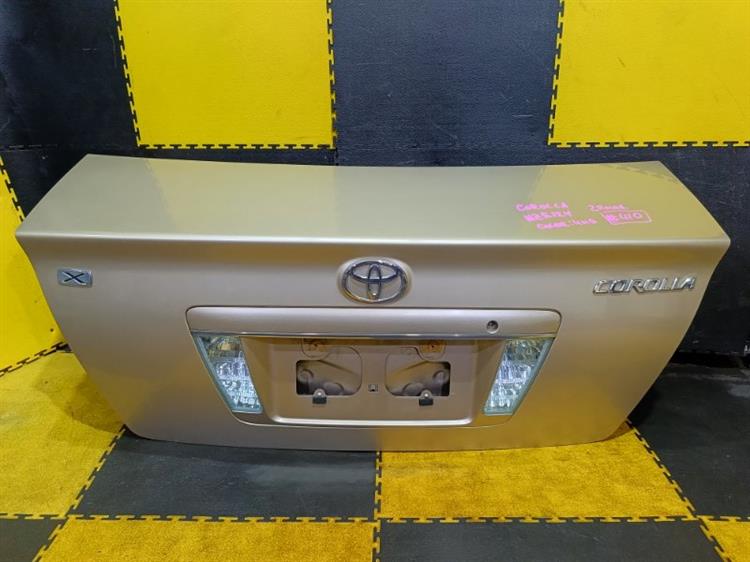 Крышка багажника Toyota Corolla